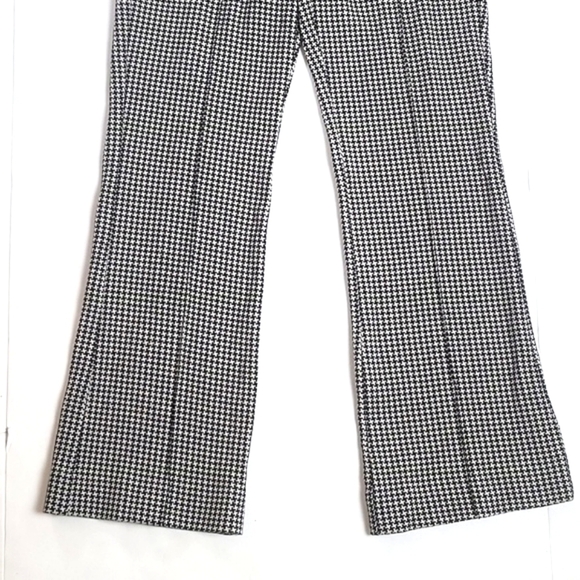 Cartonnier by Anthropologie Houndstooth Elastic Waist Kick Flare Crop Pa… - Picture 4 of 16